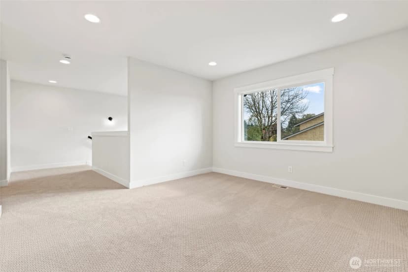 Property photo for 10142 Royal Valley Road Ne, Poulsbo photo 24