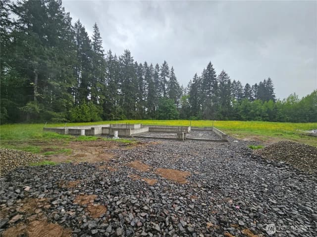 Property photo for 10142 Royal Valley Road Ne, Poulsbo photo 3