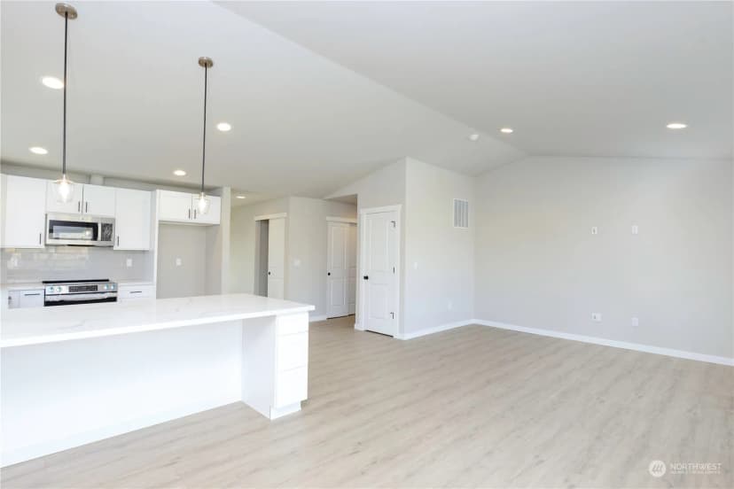 Property photo for 241 Parkside Place, Ephrata photo 6