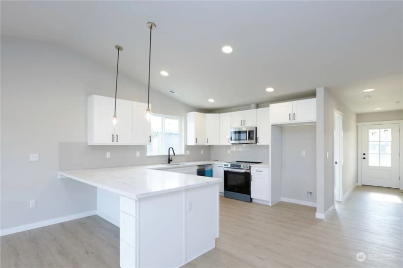 Property photo for 241 Parkside Place, Ephrata photo 7