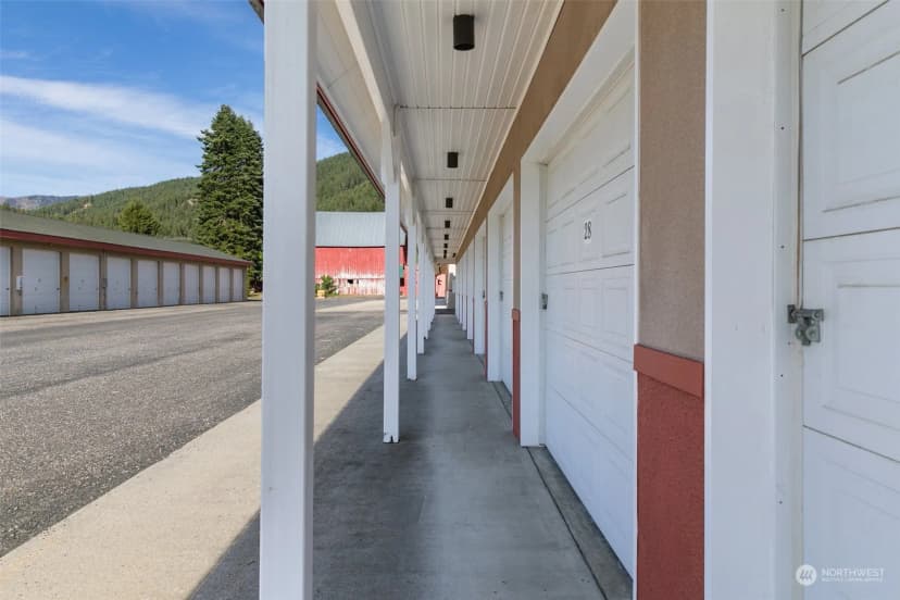 Property photo for Address withheld, Leavenworth photo 12