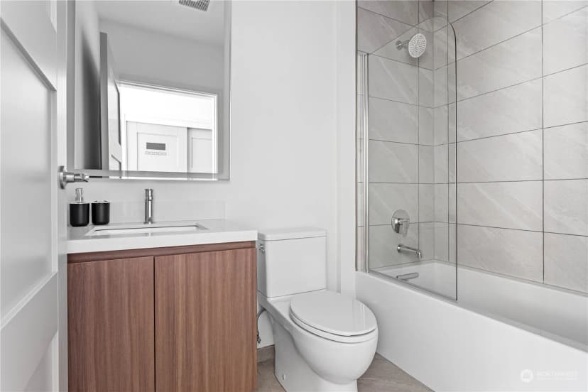 Property photo for 1025 Granary Avenue #407, Bellingham photo 18
