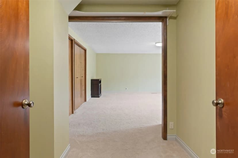 Property photo for 712 Eaton Court Ne, Castle Rock photo 19