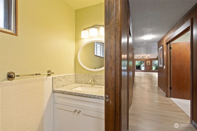 Property photo for 712 Eaton Court Ne, Castle Rock photo 22