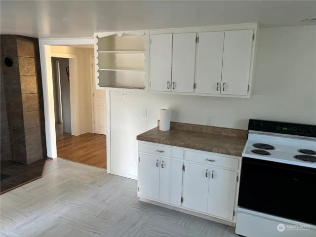 Property photo for 423 Third Avenue W, Omak photo 4