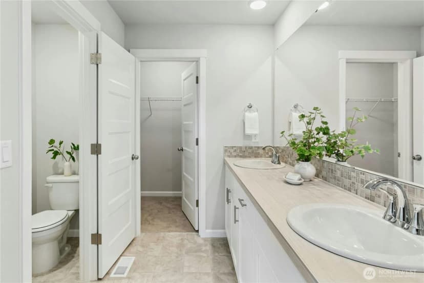 Property photo for 27117 30th Place S #24, Kent photo 21