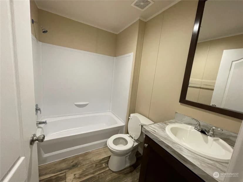 Property photo for 2700 Fruitvale Boulevard #14, Yakima photo 6