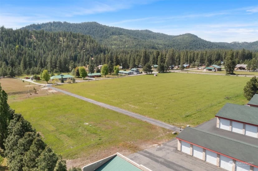 Property photo for Address withheld, Leavenworth photo 14