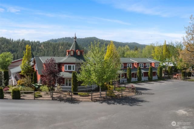 Property photo for Address withheld, Leavenworth photo 3