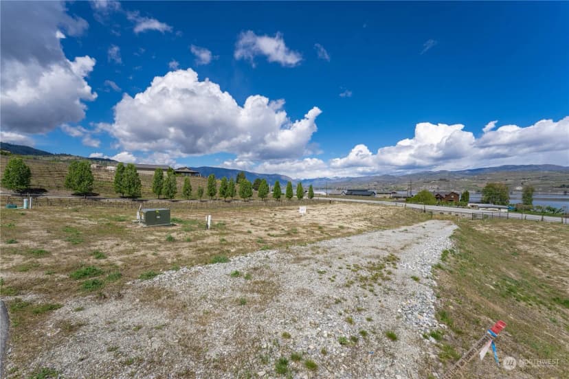 Property photo for 42 Loretta Lane, Chelan photo 4