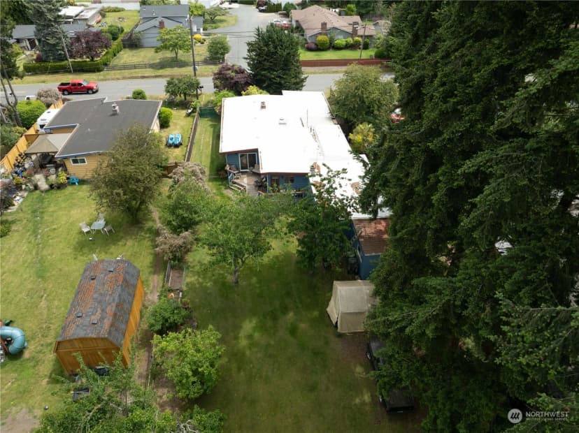Property photo for 22024 88th Avenue W, Edmonds photo 31