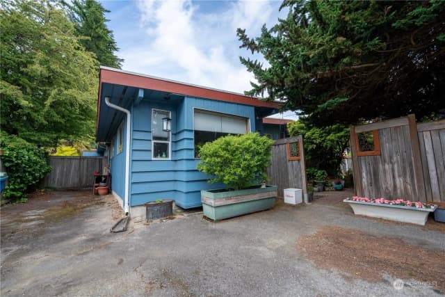 Property photo for 22024 88th Avenue W, Edmonds photo 2