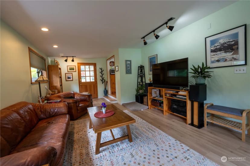 Property photo for 22024 88th Avenue W, Edmonds photo 6