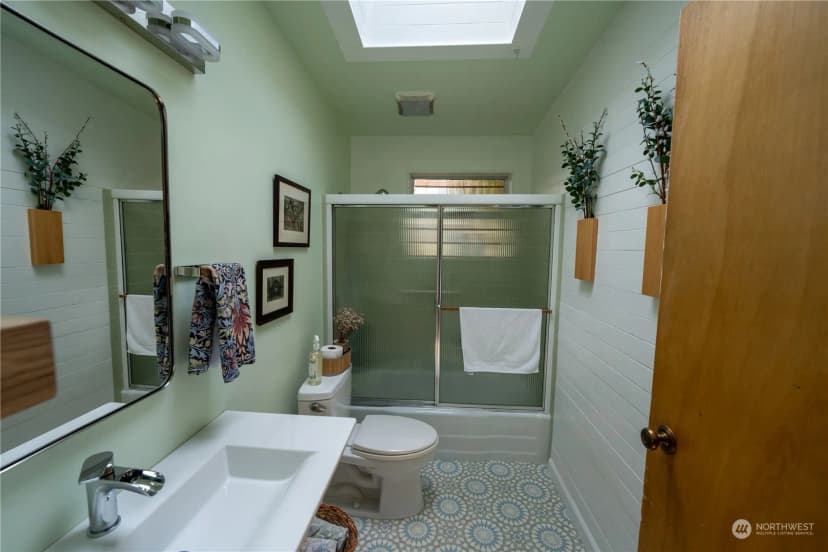 Property photo for 22024 88th Avenue W, Edmonds photo 21