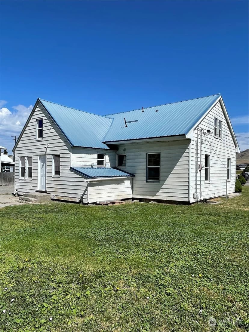 Property photo for 1579 2nd Ave N, Okanogan photo 4
