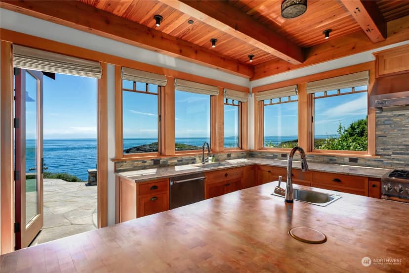 Property photo for 535 Macginitie Road, Friday Harbor photo 9