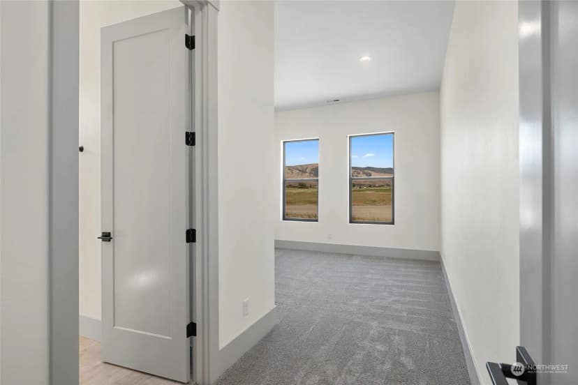 Property photo for 861 Waterbrook Lane, Ellensburg photo 32