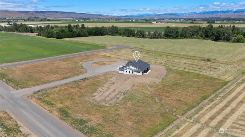 Property photo for 861 Waterbrook Lane, Ellensburg photo 13