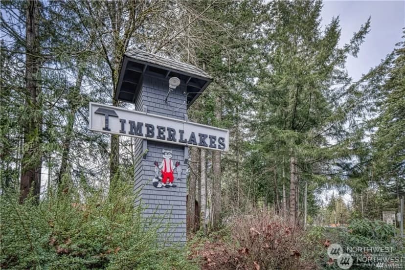Property photo for 120 E Lakeshore Drive W, Shelton photo 33
