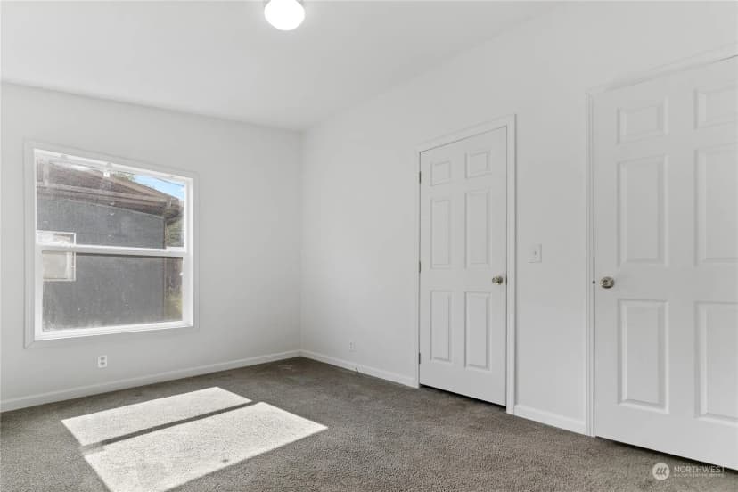 Property photo for 120 E Lakeshore Drive W, Shelton photo 24