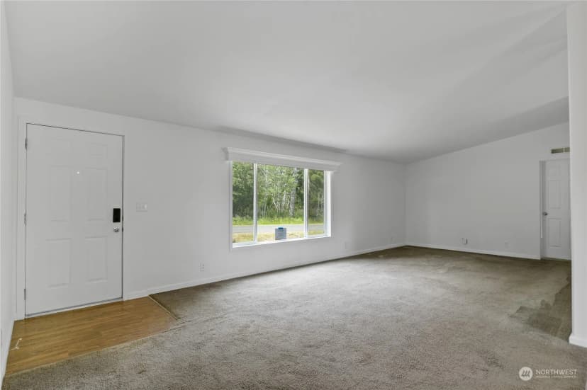 Property photo for 120 E Lakeshore Drive W, Shelton photo 5
