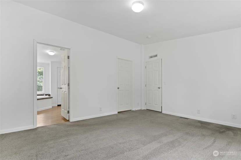 Property photo for 120 E Lakeshore Drive W, Shelton photo 14