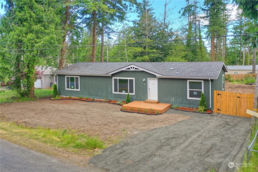 Property photo for 120 E Lakeshore Drive W, Shelton photo 38