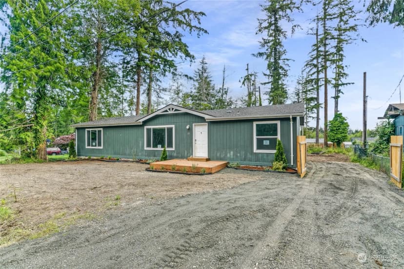 Property photo for 120 E Lakeshore Drive W, Shelton photo 26