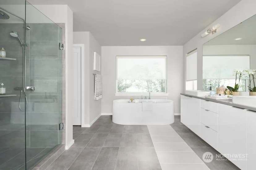 Property photo for 5726 161st Street Sw, Edmonds photo 8