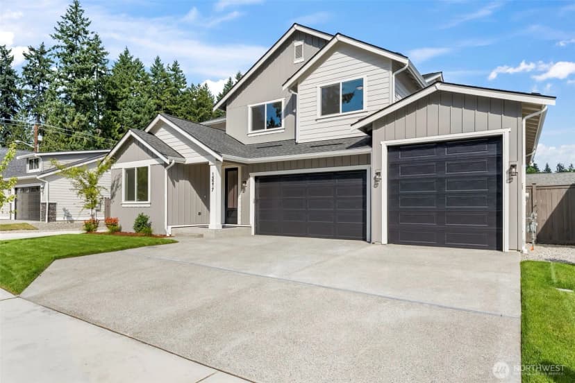 Property photo for 15217 106th Avenue E, Puyallup photo 30