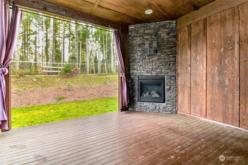 Property photo for 8317 Ne 52nd Avenue Ne, Lacey photo 24