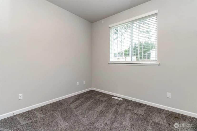 Property photo for 8317 Ne 52nd Avenue Ne, Lacey photo 8