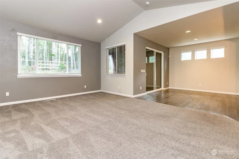 Property photo for 8317 Ne 52nd Avenue Ne, Lacey photo 18