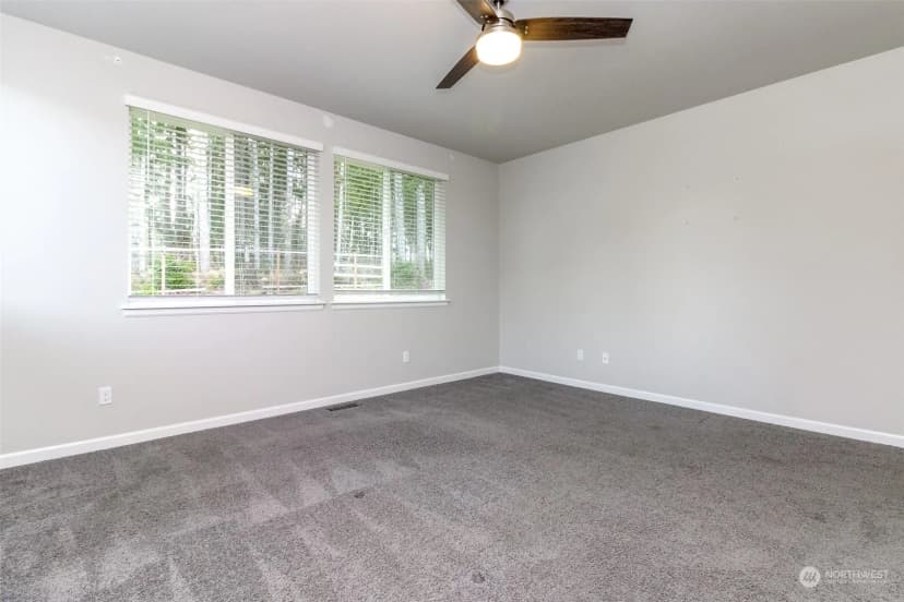 Property photo for 8317 Ne 52nd Avenue Ne, Lacey photo 21
