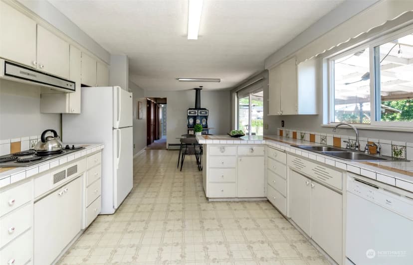 Property photo for 15002 116th Street E, Puyallup photo 6