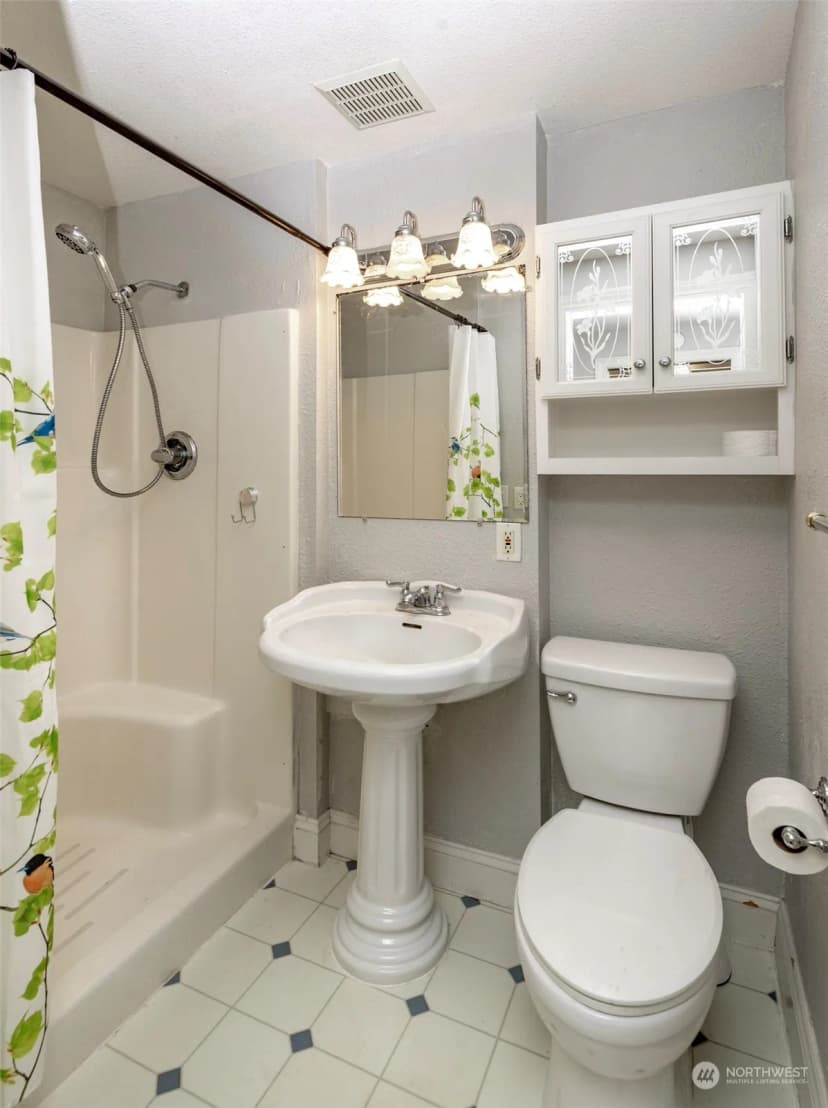 Property photo for 15002 116th Street E, Puyallup photo 11