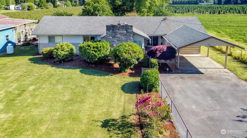 Property photo for 15002 116th Street E, Puyallup photo 2