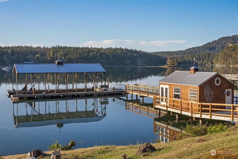 Property photo for 185 Briggs Road, Friday Harbor photo 2