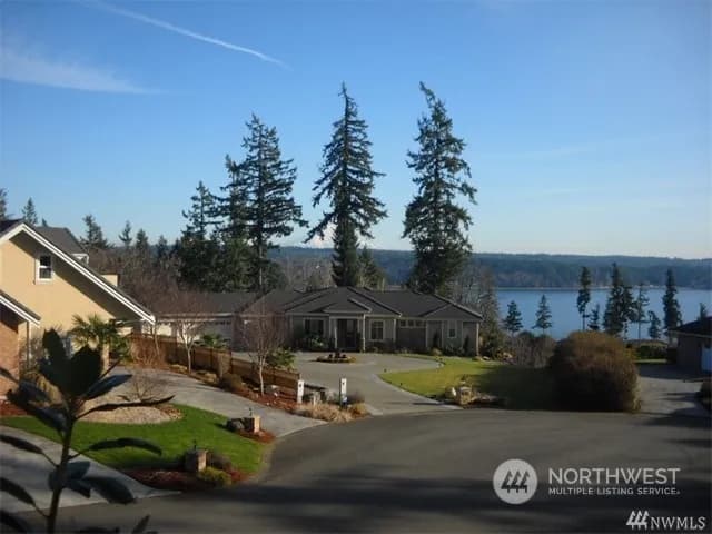 Property photo for 12608 101st Avenue Ct Nw, Gig Harbor photo 5