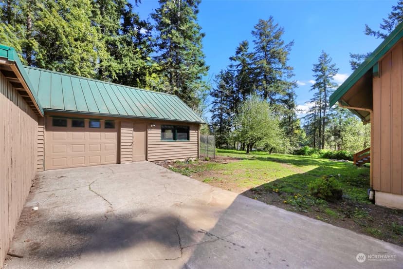 Property photo for 1609 Washington Avenue, Blaine photo 30