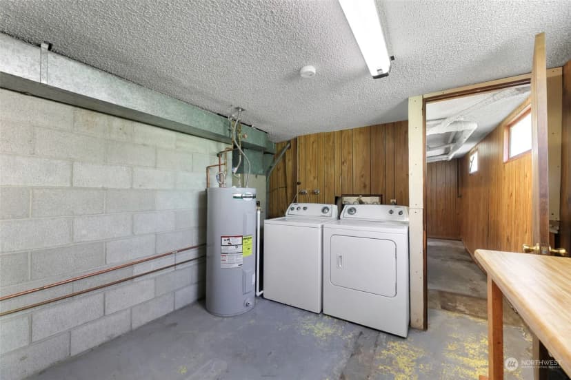 Property photo for 1609 Washington Avenue, Blaine photo 22