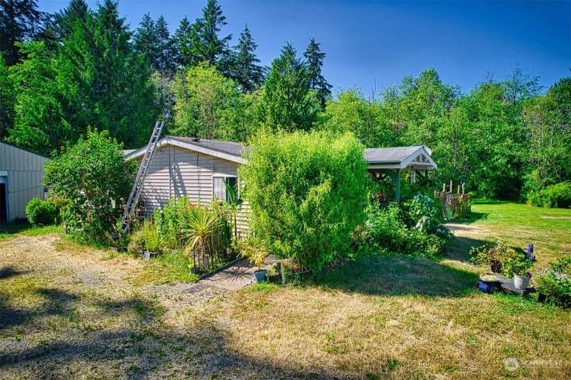 Property photo for 15322 E 66th Avenue E, Puyallup photo 2