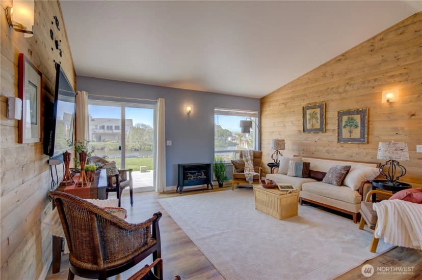 Property photo for 34807 H Place, Ocean Park photo 5