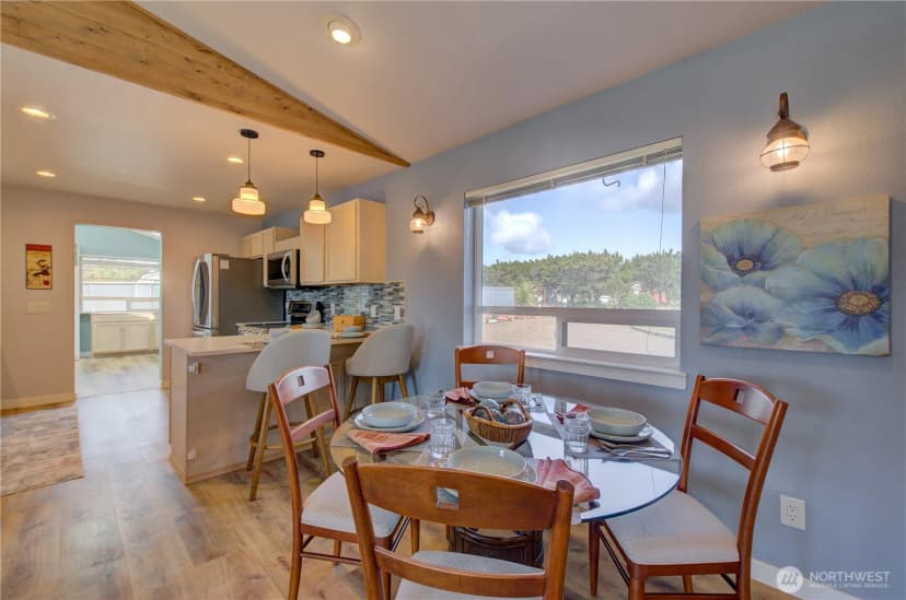 Property photo for 34807 H Place, Ocean Park photo 8