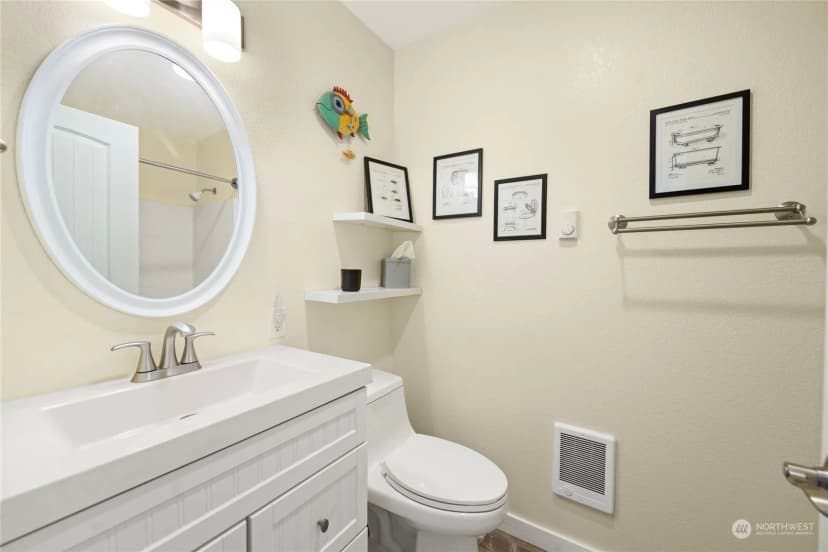Property photo for 34807 H Place, Ocean Park photo 21