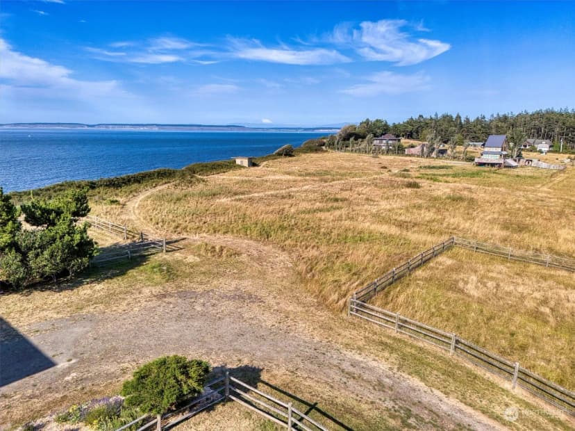Property photo for 1930 49th Street, Port Townsend photo 37