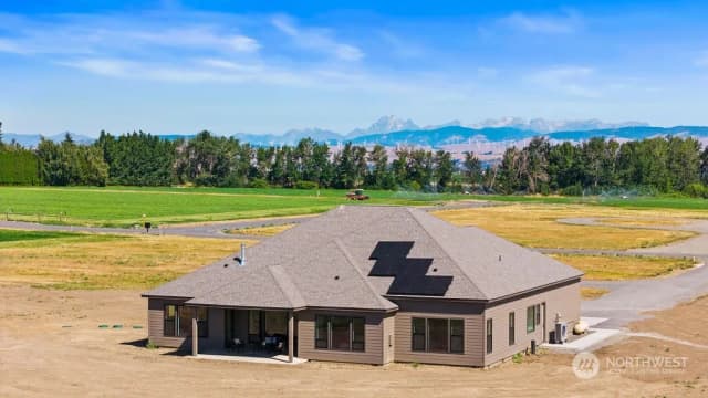 Property photo for 860 Waterbrook Lane, Ellensburg photo 3