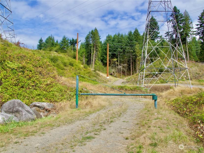 Property photo for 17233 State Route 410 W, Bonney Lake photo 13