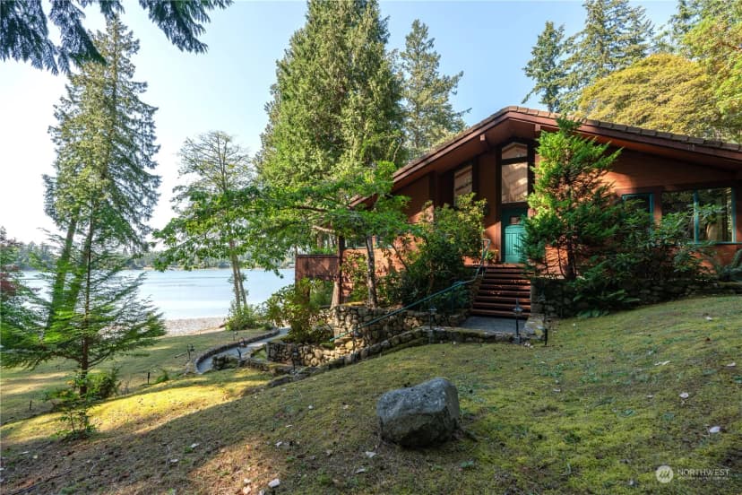 Property photo for 934 Mitchell Bay Road, Friday Harbor photo 4