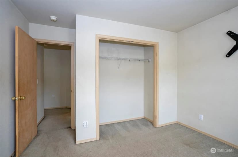 Property photo for 11525 7th Avenue Ct E, Tacoma photo 21